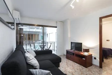 Apartment Near The Beach *